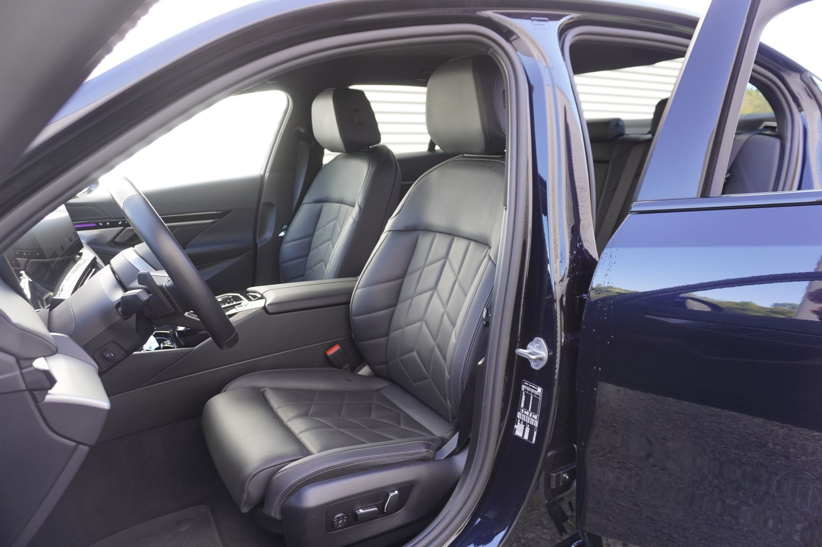 BMW 520d Limousine M Sport ACC Komfortsitze Kamera C foto 14