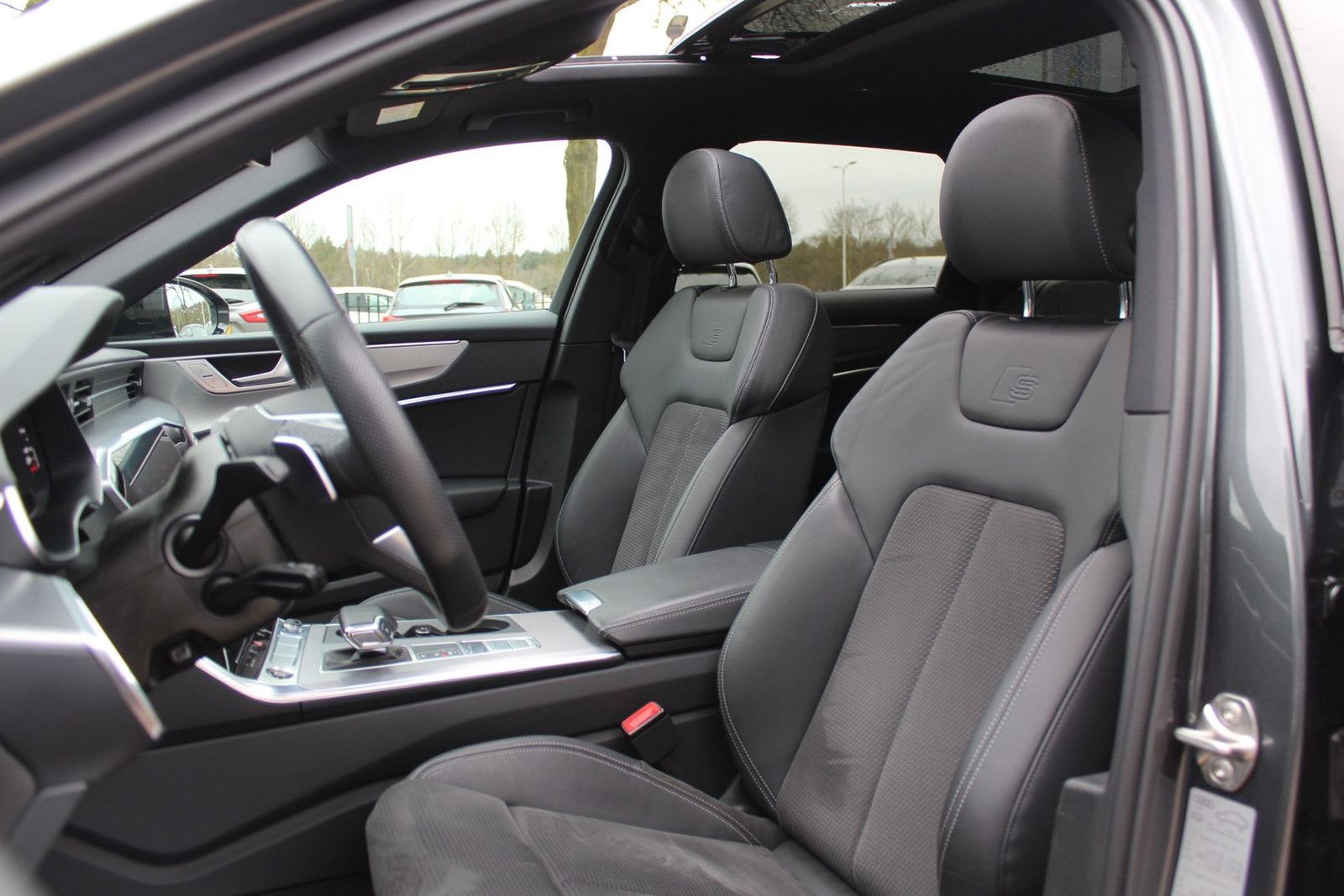 Audi A6 Avant 55 TFSI e quattro Competition / SoH 94, foto 5