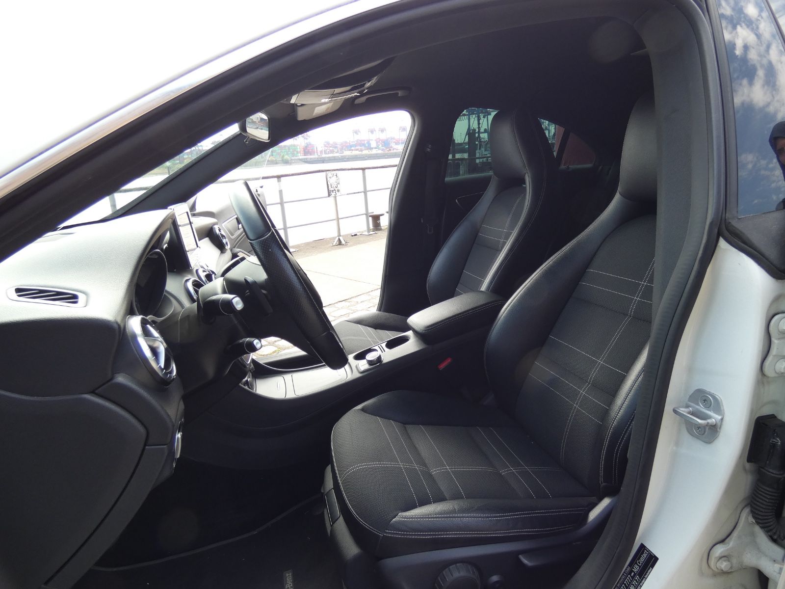 Mercedes-Benz CLA 200 **Coupe**Automatik**TÜV**Kamera**Scheckh foto 13