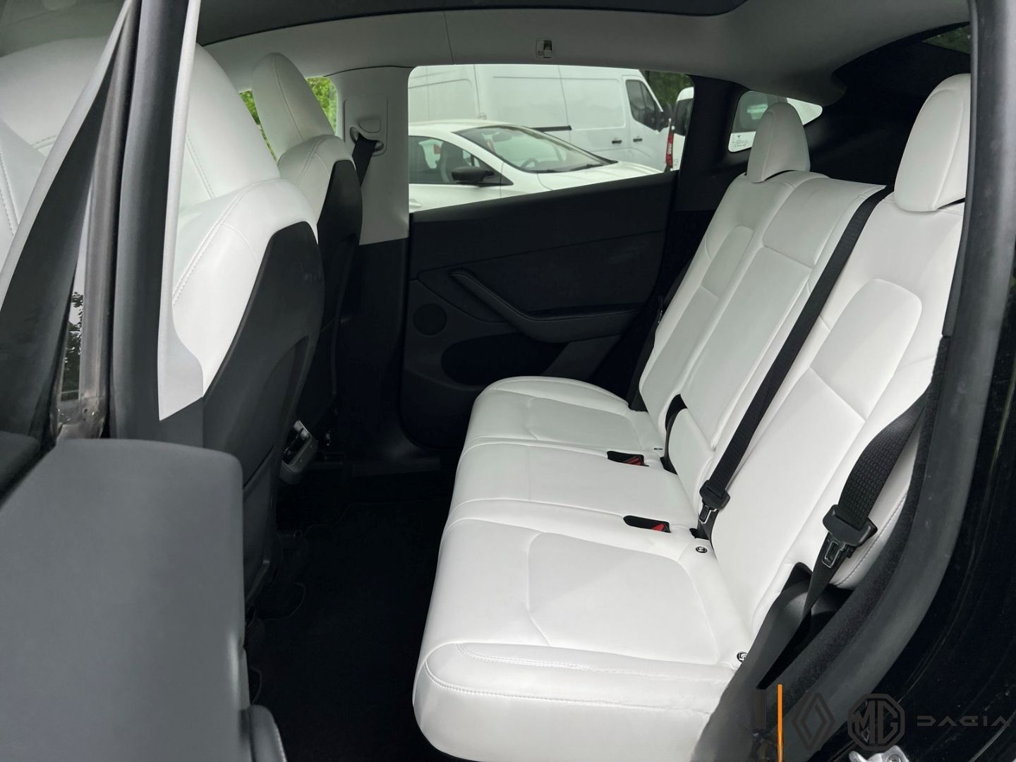 Tesla Model Y Long Range Dual AWD MwSt. ausweisbar foto 12