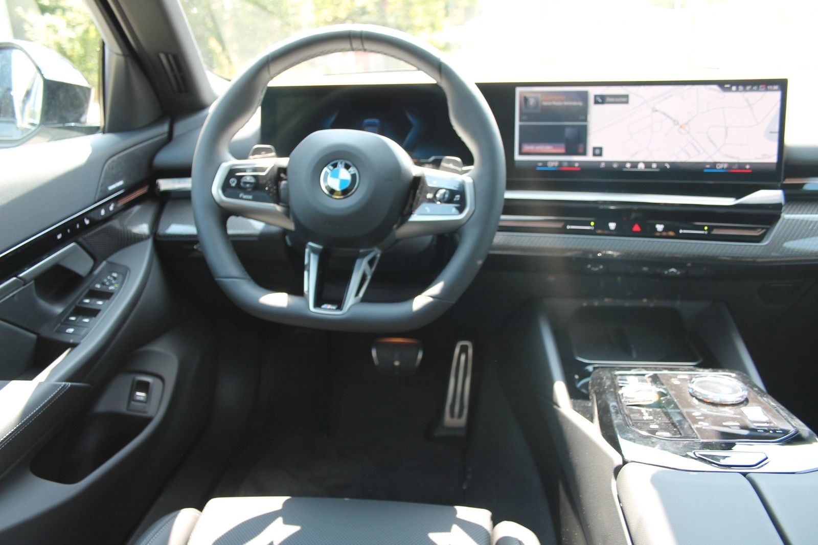 BMW 520 d xDrive M Sport/21"/Sitzkühlung/UPE:83.990€ foto 11