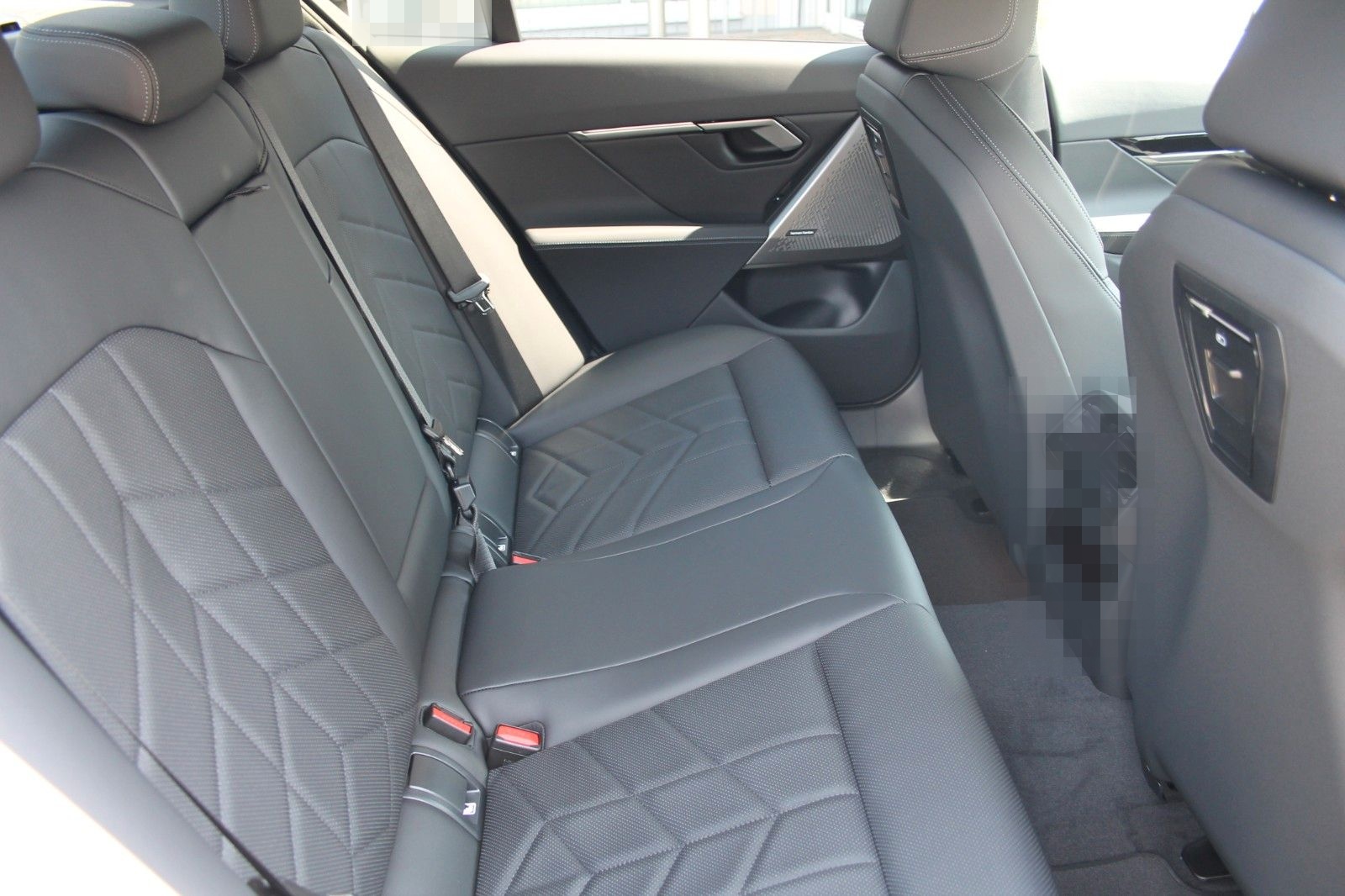 BMW 520 d xDrive M Sport/21"/Sitzkühlung/UPE:83.990€ foto 17