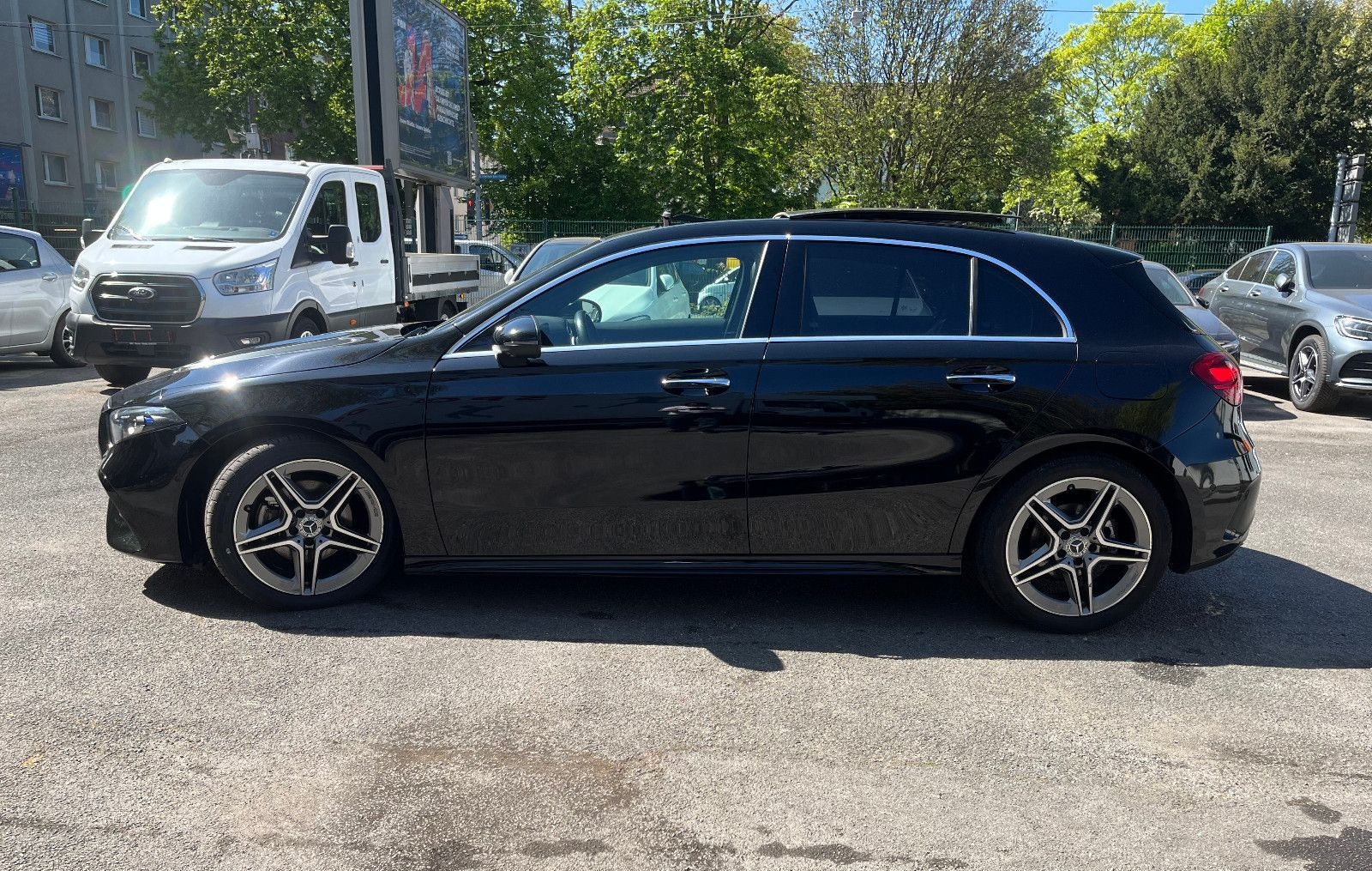 Mercedes-Benz A 200 AMG LEDER*MEMORY*HEAD-UP*LED*ACC*360°*PANO foto 7