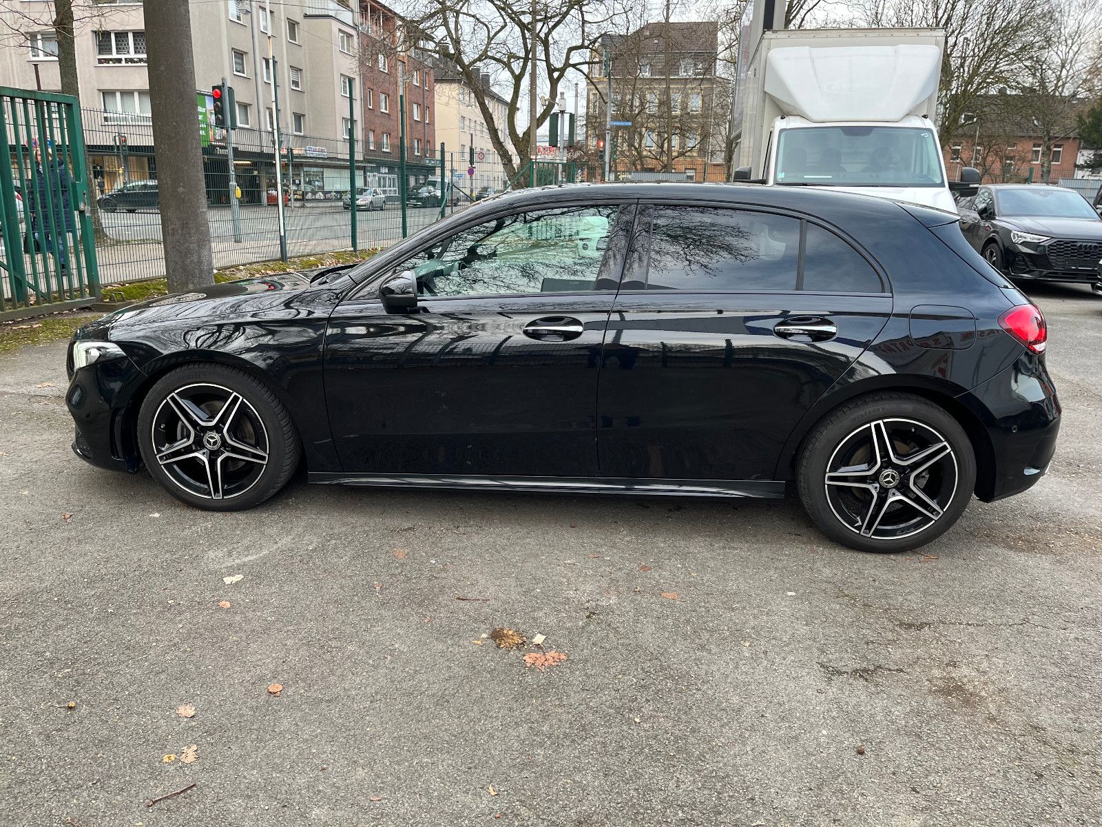 Mercedes-Benz A 200 d AMG LEDER*NAVI*LED*ACC*KAMERA*PANORAMA!! foto 9