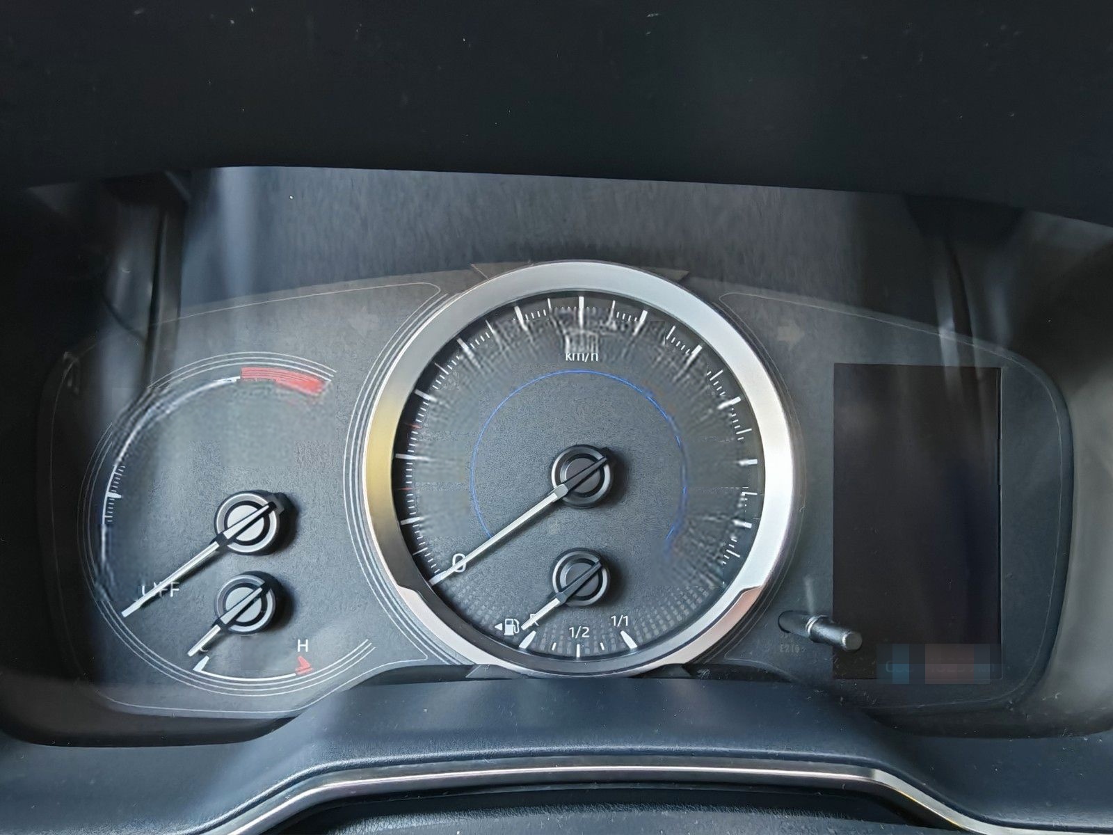 Toyota Corolla Touring Sports Hybrid Business Edition foto 16