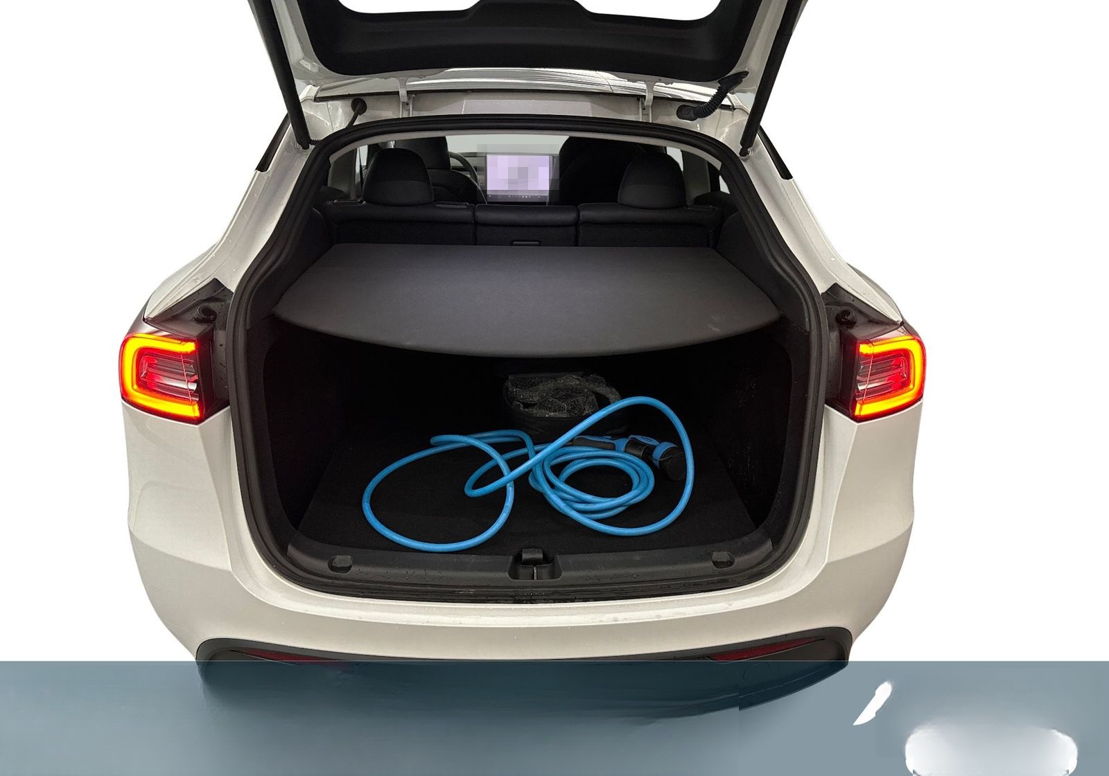 Tesla Model Y Long Range Dual Motor AWD foto 8