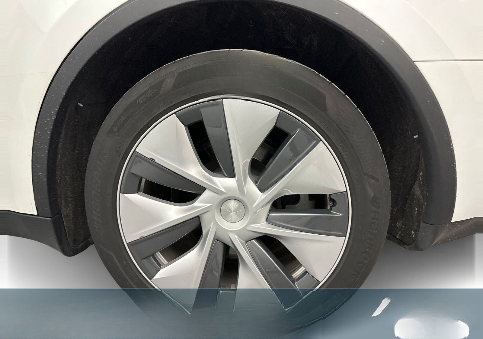 Tesla Model Y Long Range Dual Motor AWD foto 7