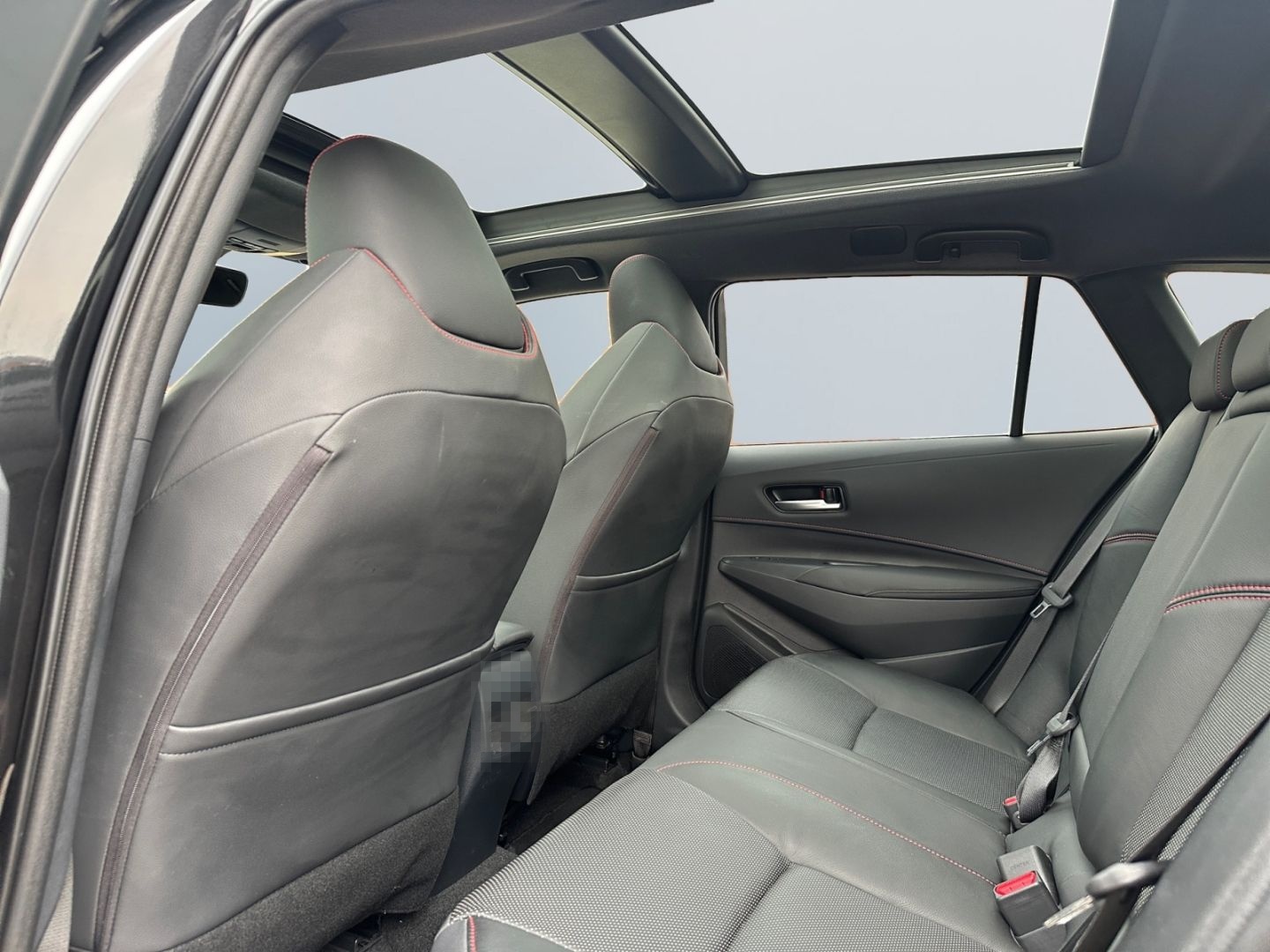 Toyota Corolla 2.0 Hybrid TS GR Sport Black Edition *Pa foto 14