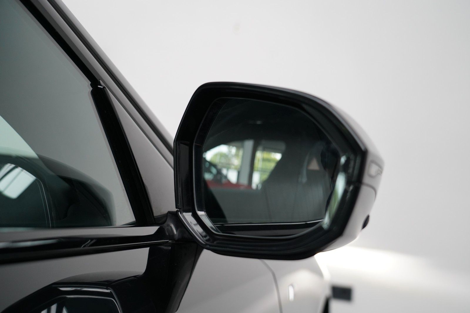 BMW 520d M Sport PRO PANO AHK CARBON 360 B&W HUD foto 13
