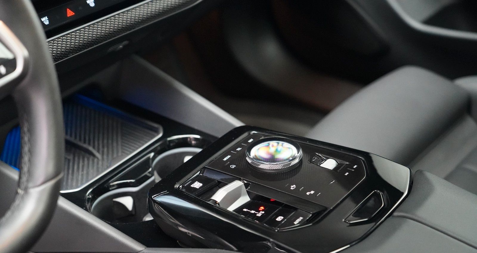 BMW 520d M Sport PRO PANO AHK CARBON 360 B&W HUD foto 19