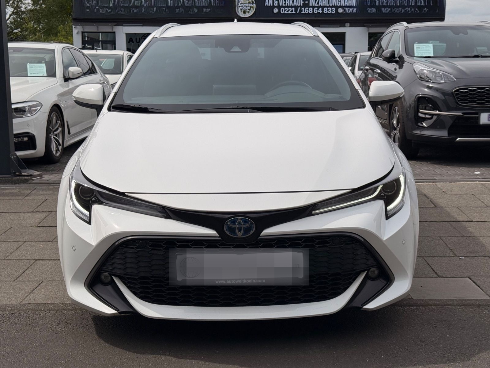 Toyota Corolla Touring Sports Hybrid Team D foto 2