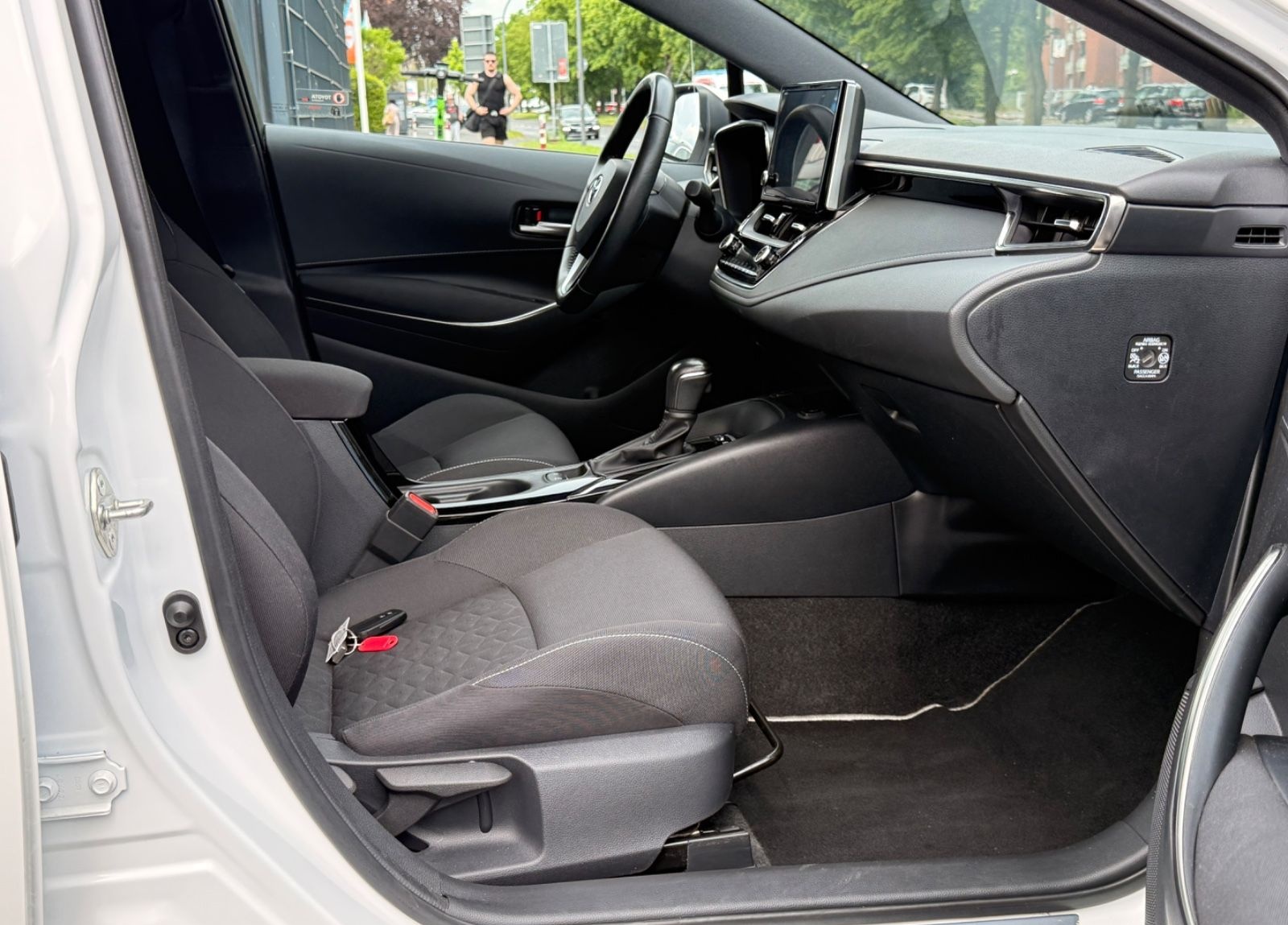 Toyota Corolla Touring Sports Hybrid Team D foto 18