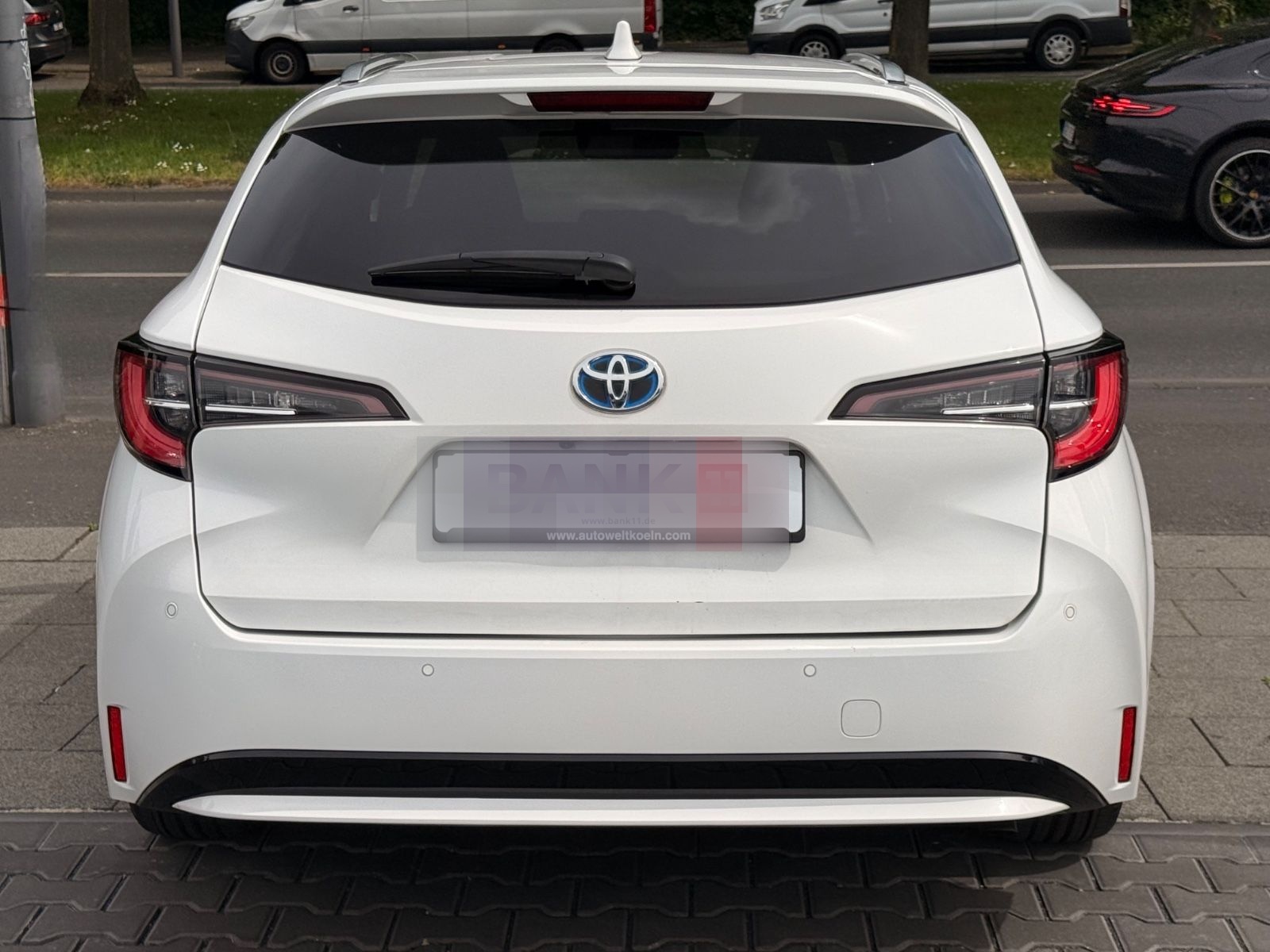 Toyota Corolla Touring Sports Hybrid Team D foto 7
