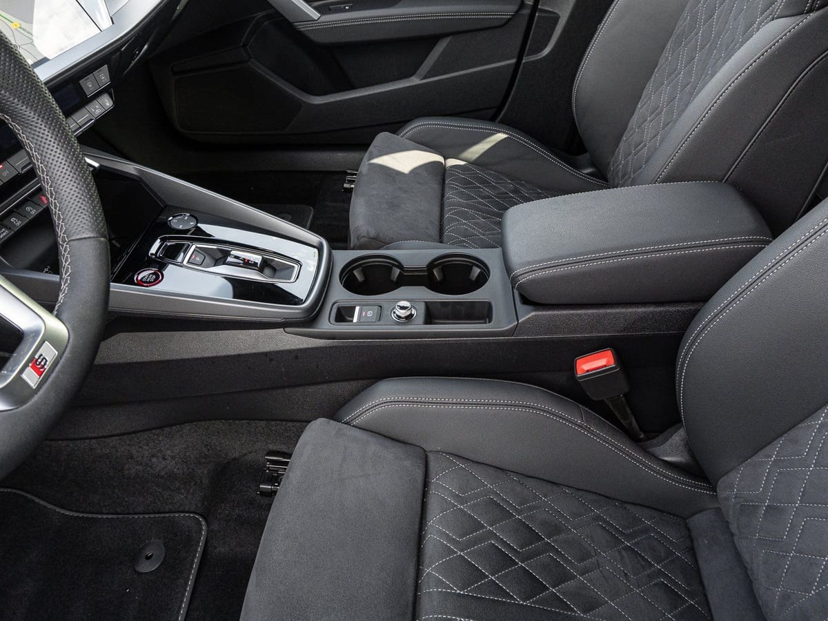 Audi S3 Sportback 2.0 TFSI quattro S tronic MATRIX foto 15