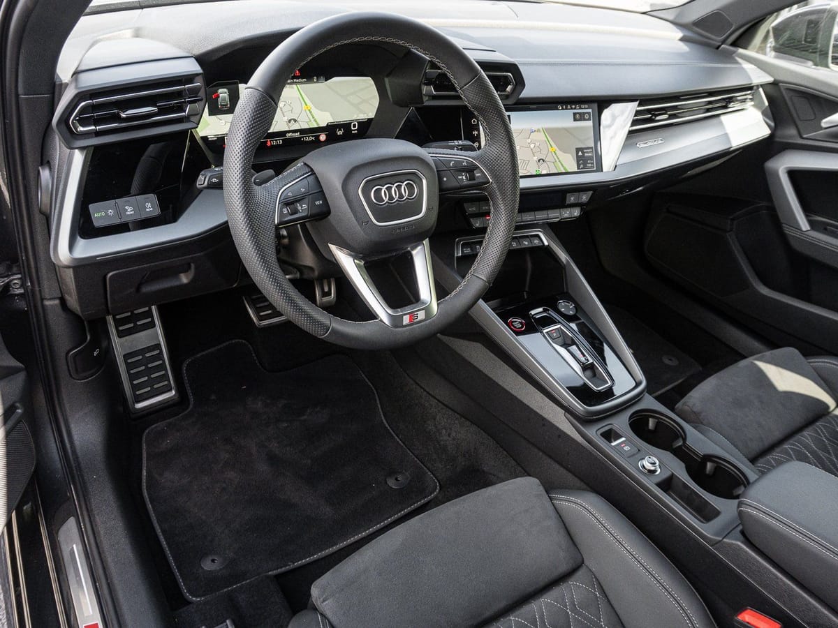 Audi S3 Sportback 2.0 TFSI quattro S tronic MATRIX foto 9