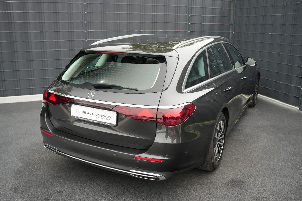 Mercedes-Benz T-Modell E 220 d Avantgarde Advanced Plus MBUX foto 4