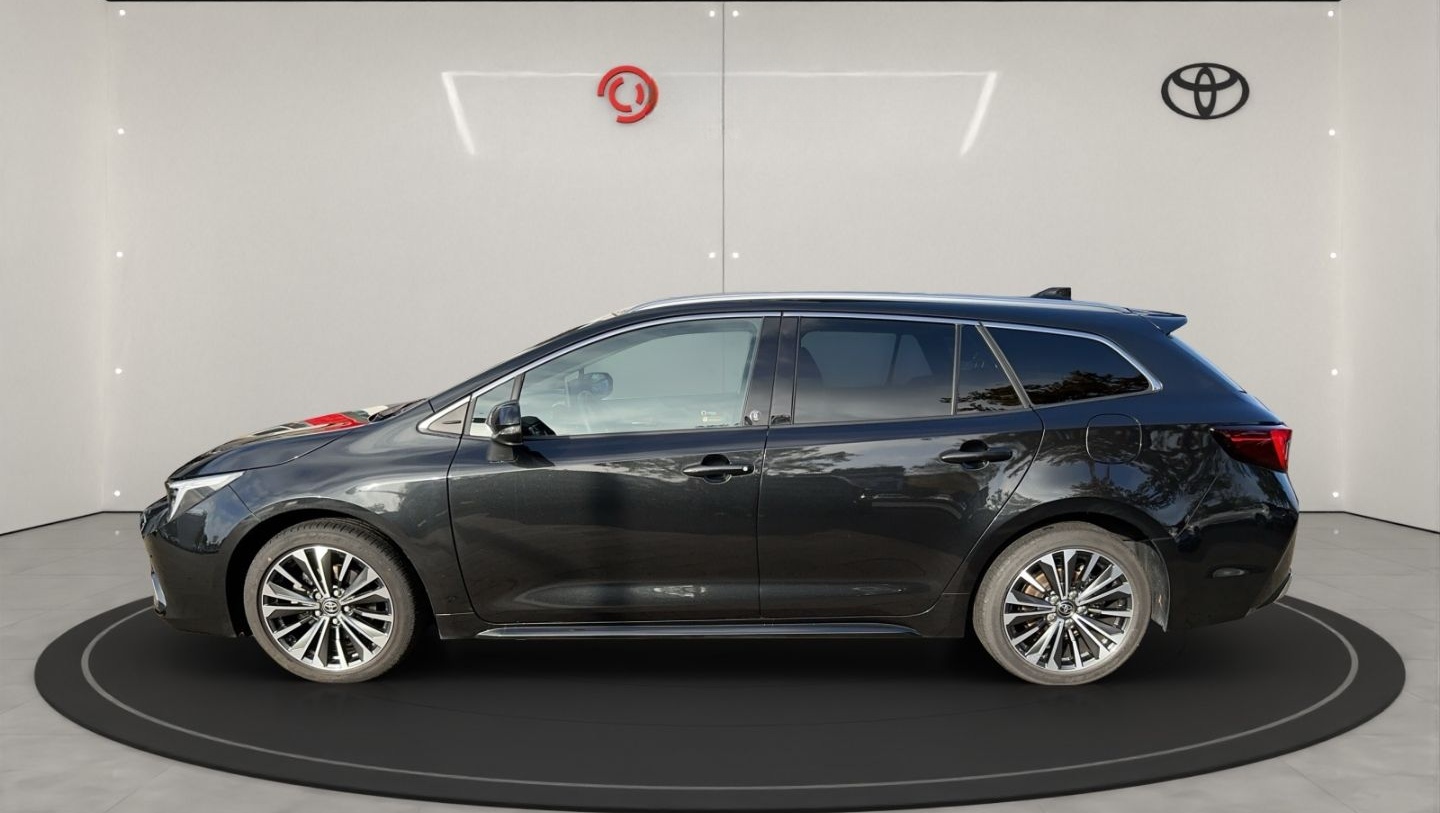 Toyota Corolla Touring Sports Hybrid Business Edition A foto 6