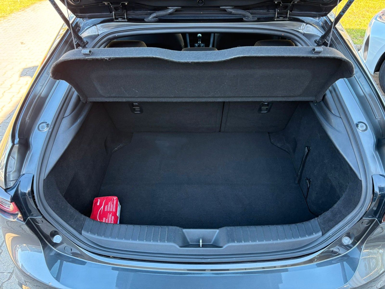 Mazda 3 Benzin 122PS 6GS Selection Bose Navi foto 10