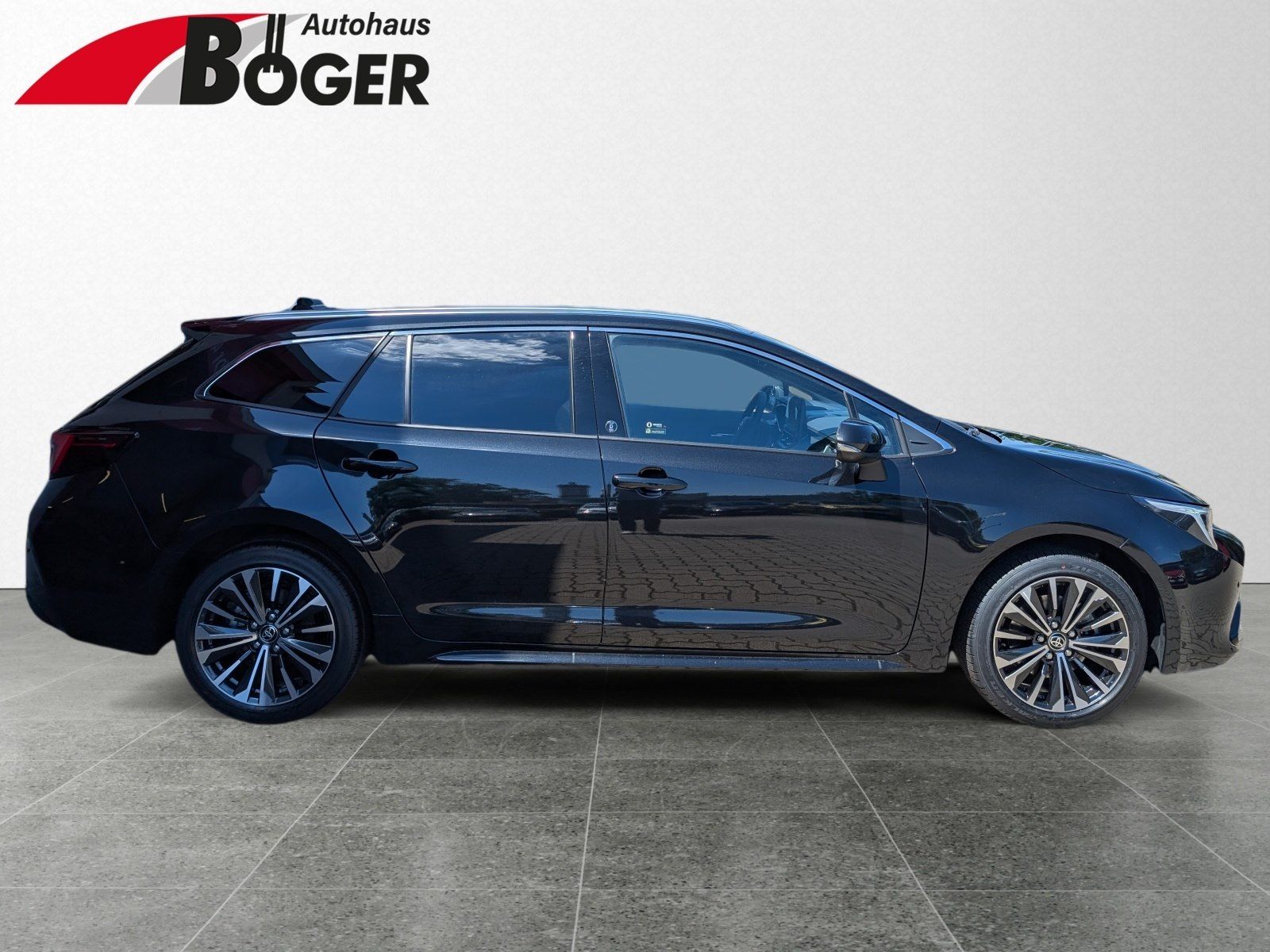 Toyota Corolla Touring Sports 2,0 HEV TS Teamplayer *SH foto 5