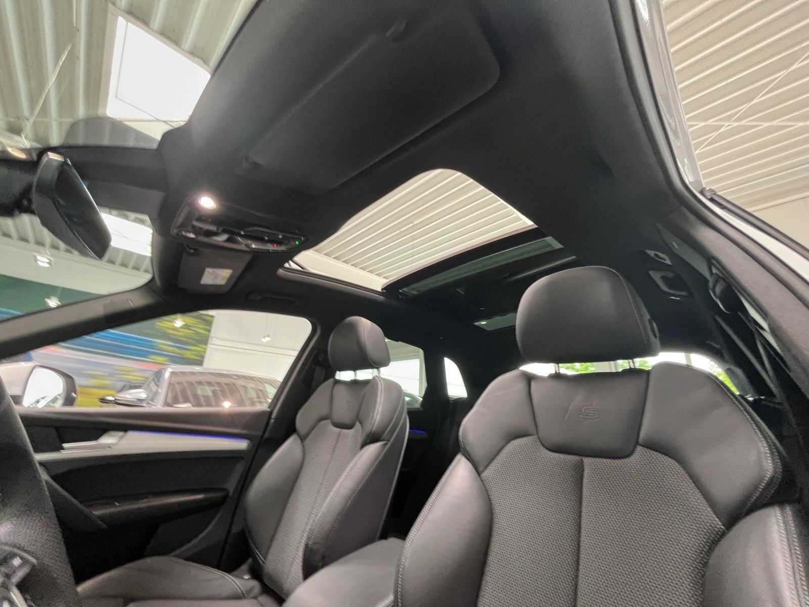 Audi Q5 S line 50 TFSI e quattro 220(299) kW(PS) S tr foto 17