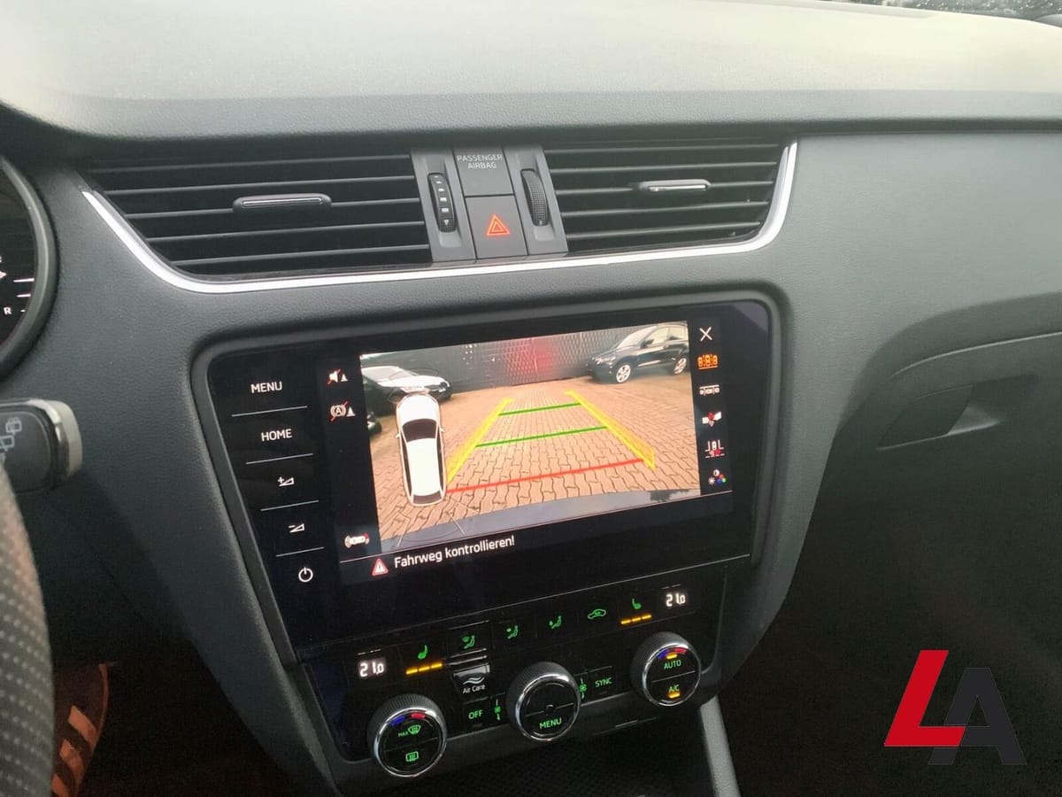 Skoda Octavia COMBI RS 60 4X4 2.0 TDI DSG LED AHK PANO foto 14
