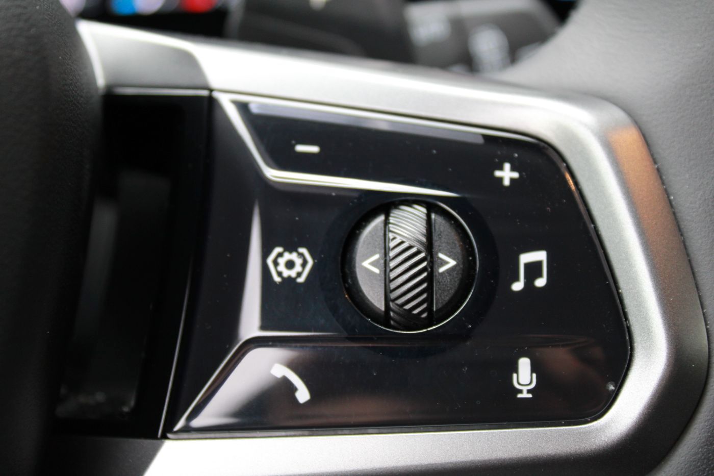 BMW 540d xDrive Tour M Sport pro Standhzg Iconic AHK foto 14