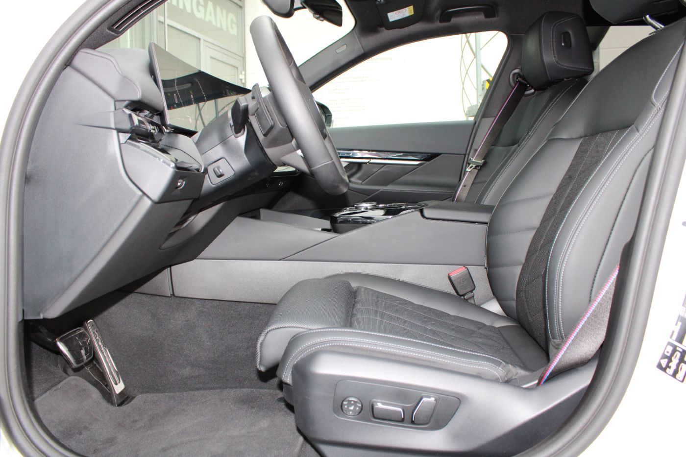 BMW 540d xDrive Tour M Sport pro Standhzg Iconic AHK foto 9