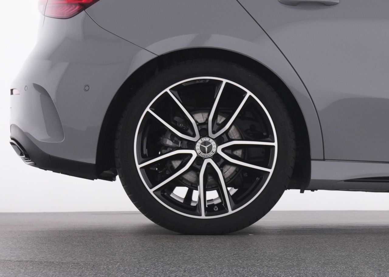 Mercedes-Benz A 200 d SPECIAL-EDITION+AMG+19''+PANO+MEMORY+KAM foto 23