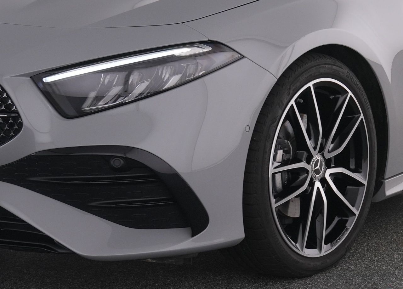 Mercedes-Benz A 200 d SPECIAL-EDITION+AMG+19''+PANO+MEMORY+KAM foto 9