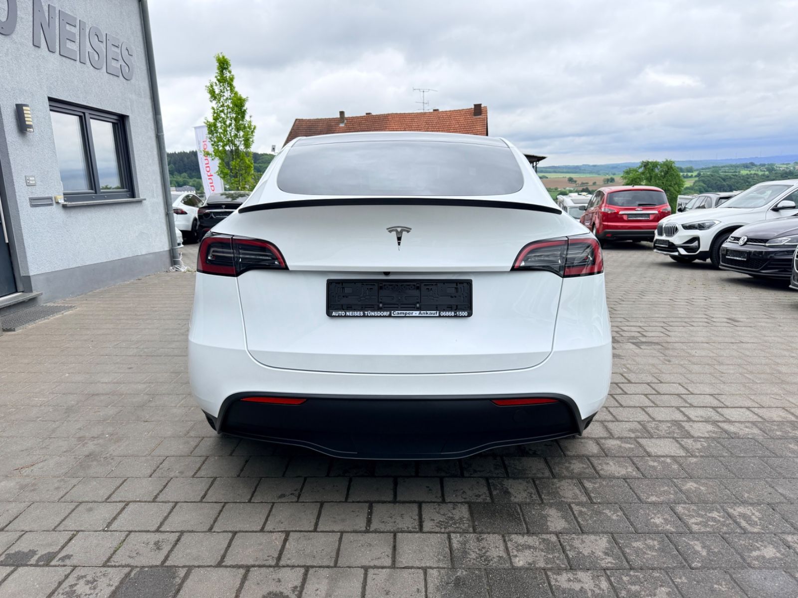 Tesla Model Y SR | AMD RYZEN | *AHK* | *Kühlfach* foto 4