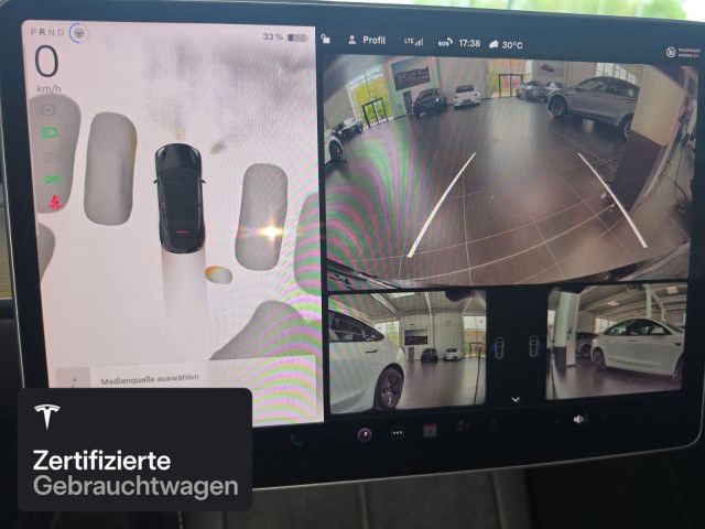 Tesla Model Y Rear-Wheel Drive foto 15