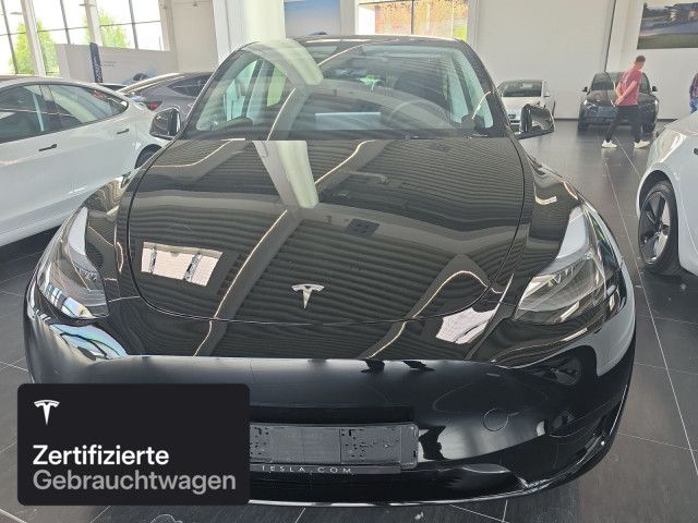 Tesla Model Y Rear-Wheel Drive foto 3