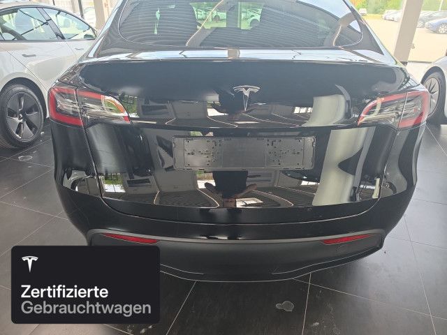 Tesla Model Y Rear-Wheel Drive foto 6