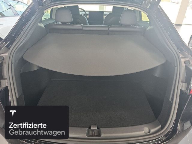 Tesla Model Y Rear-Wheel Drive foto 9