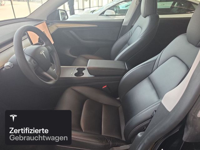Tesla Model Y Rear-Wheel Drive foto 10