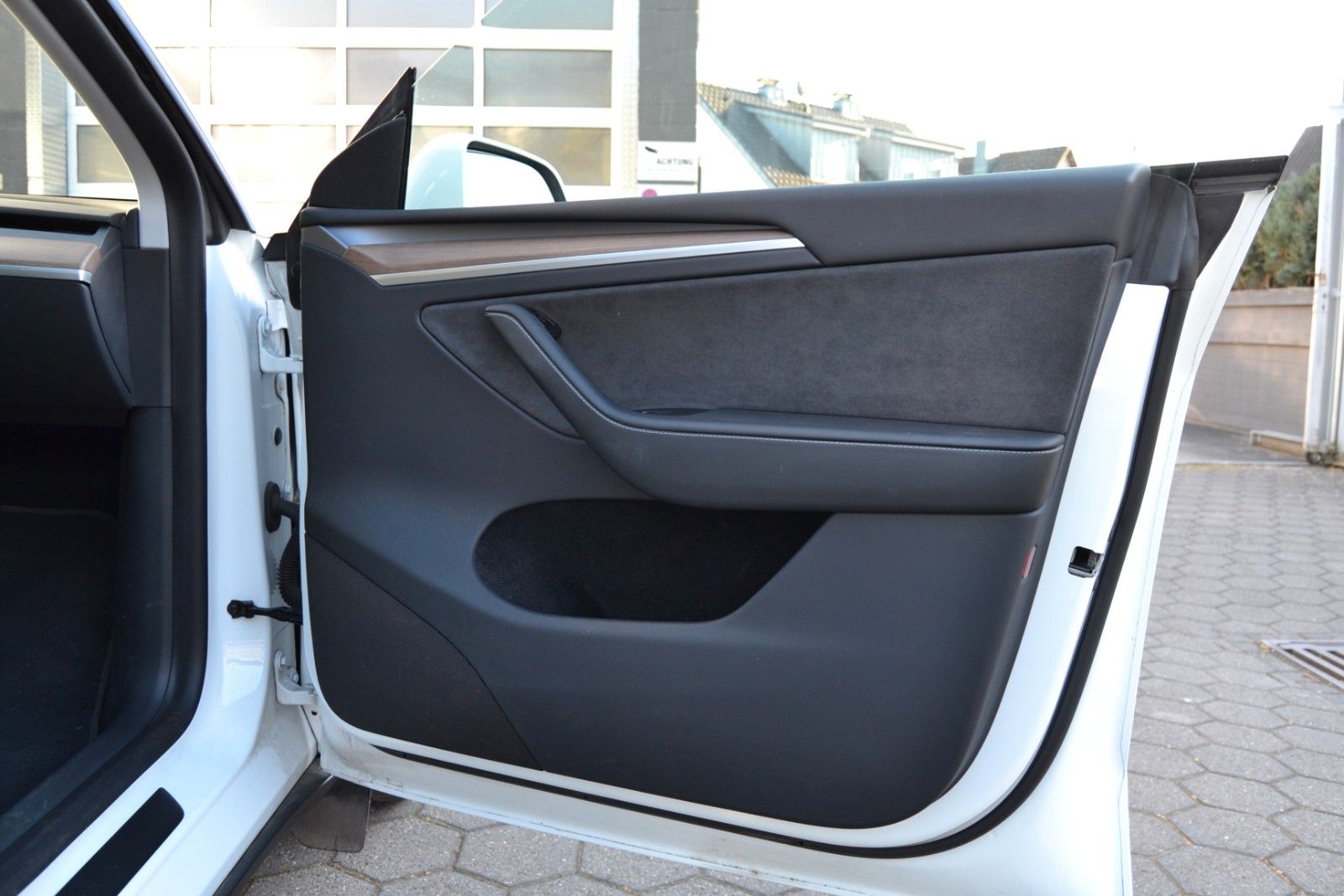 Tesla Model Y Long Range Dual AWD*Panorama*AutoPilot* foto 17