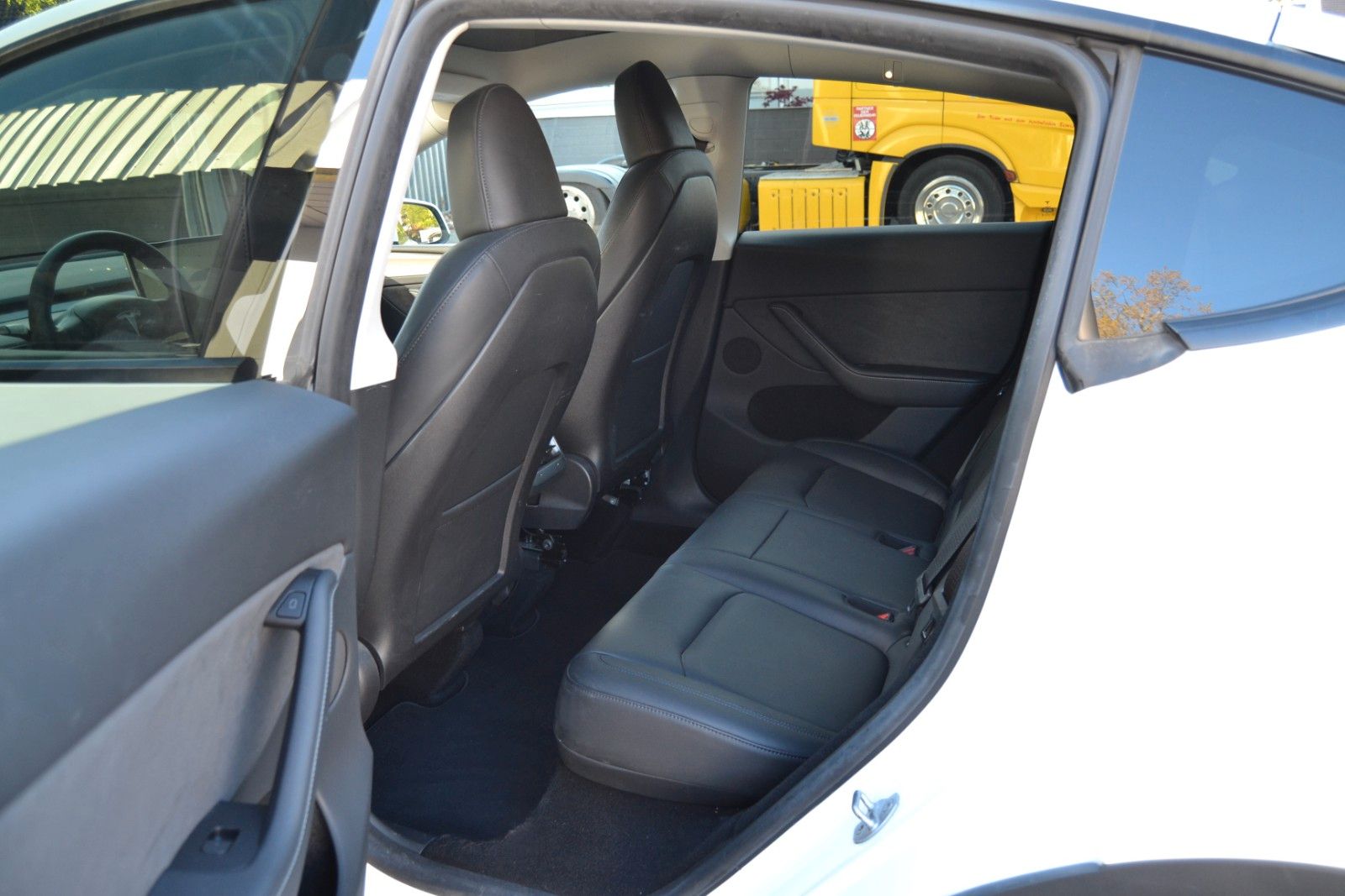 Tesla Model Y Long Range Dual AWD*Panorama*AutoPilot* foto 20