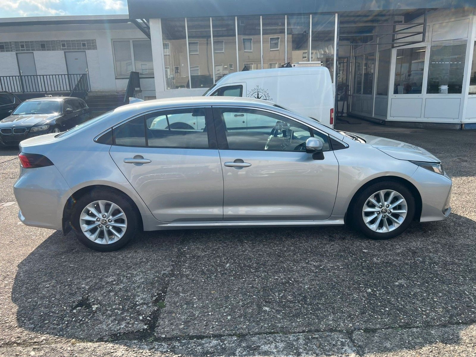 Toyota Corolla Automatik Kamera Navi foto 2