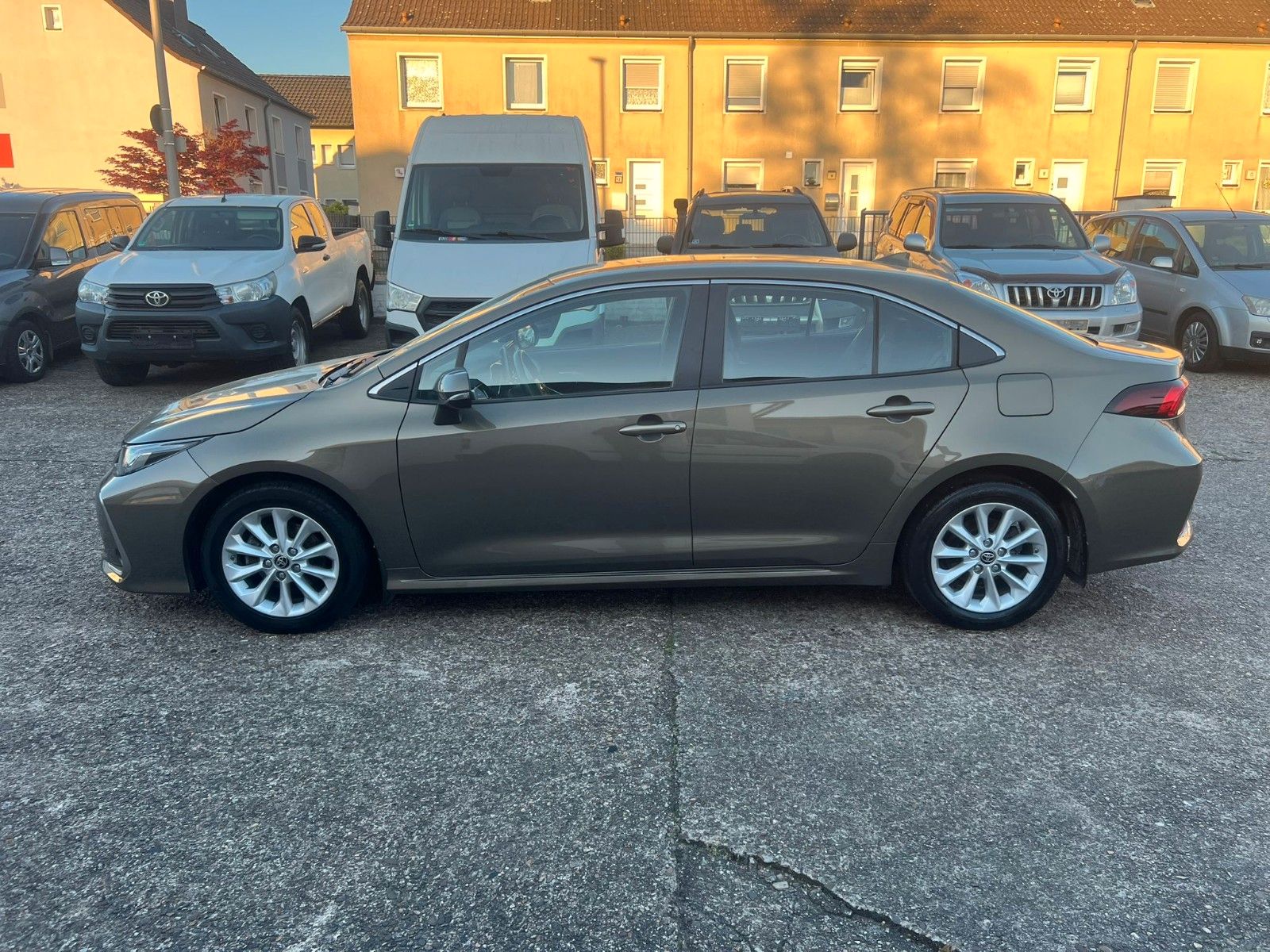 Toyota Corolla 1.4 Automatik Navi Kamera Tempomatik foto 6
