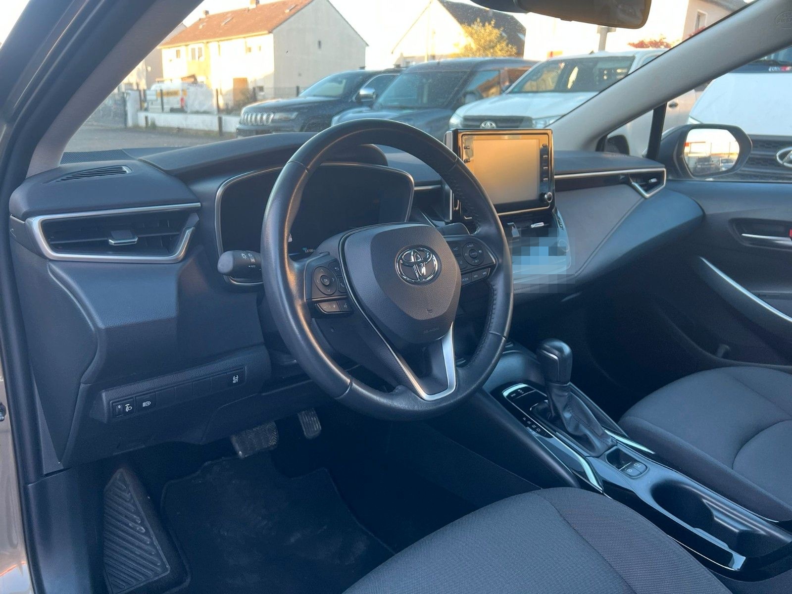Toyota Corolla 1.4 Automatik Navi Kamera Tempomatik foto 9