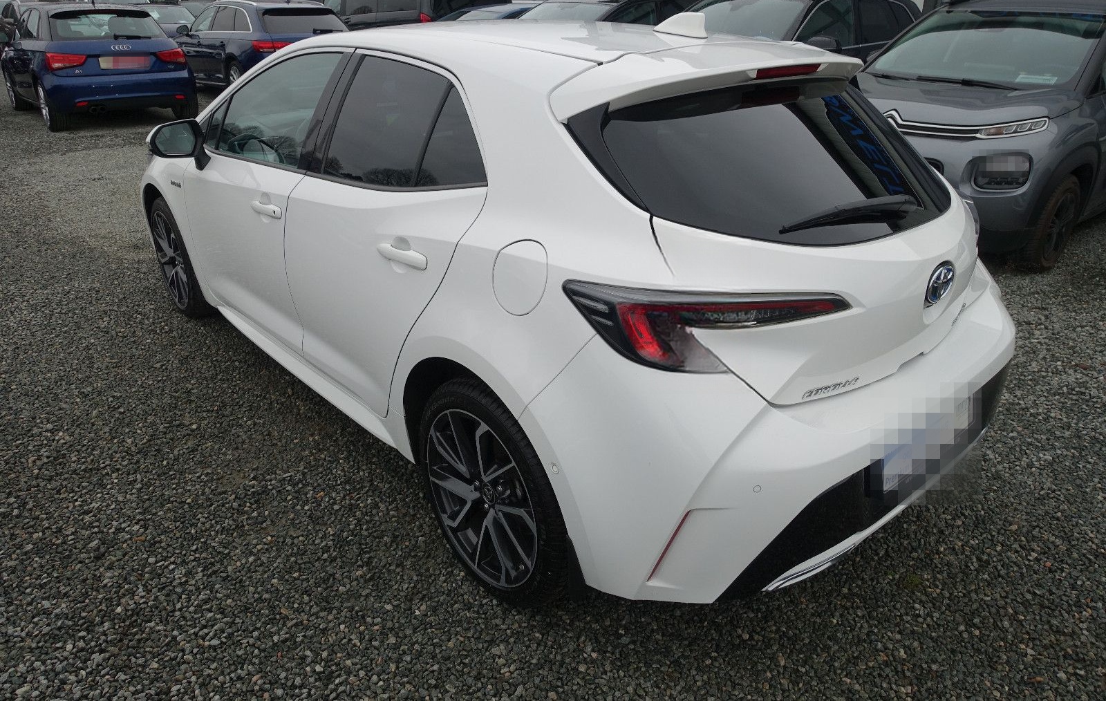 Toyota Corolla 2.0 Hybrid Aut.LED NAV KAM LEDER HEAD'UP foto 7
