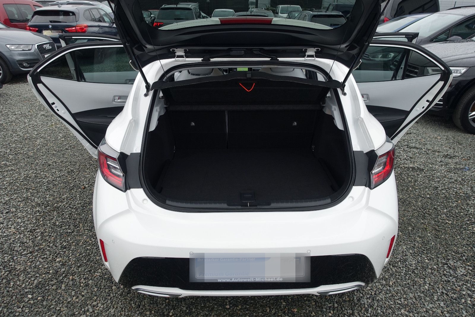 Toyota Corolla 2.0 Hybrid Aut.LED NAV KAM LEDER HEAD'UP foto 8