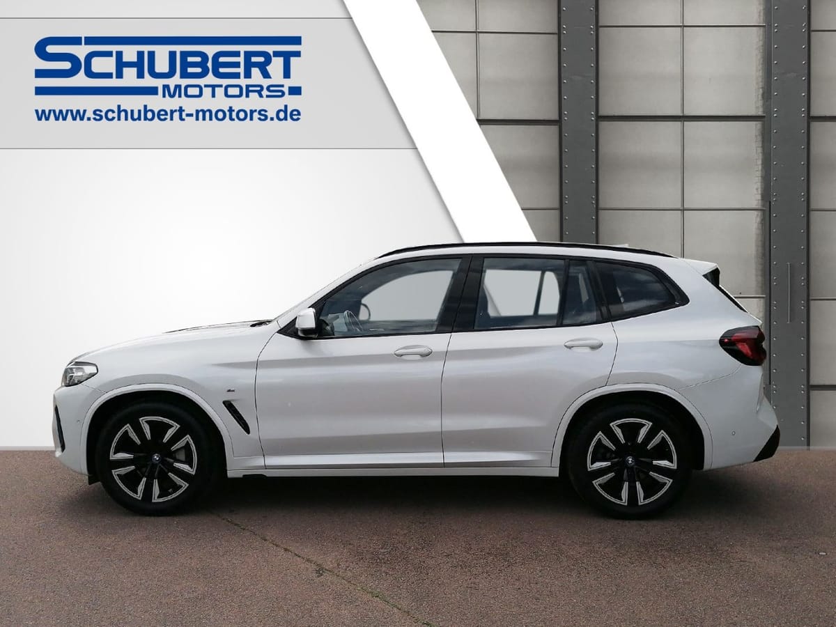 BMW iX3 Inspiring M SPORT AHK Alarm SHZ Park Assiste foto 2