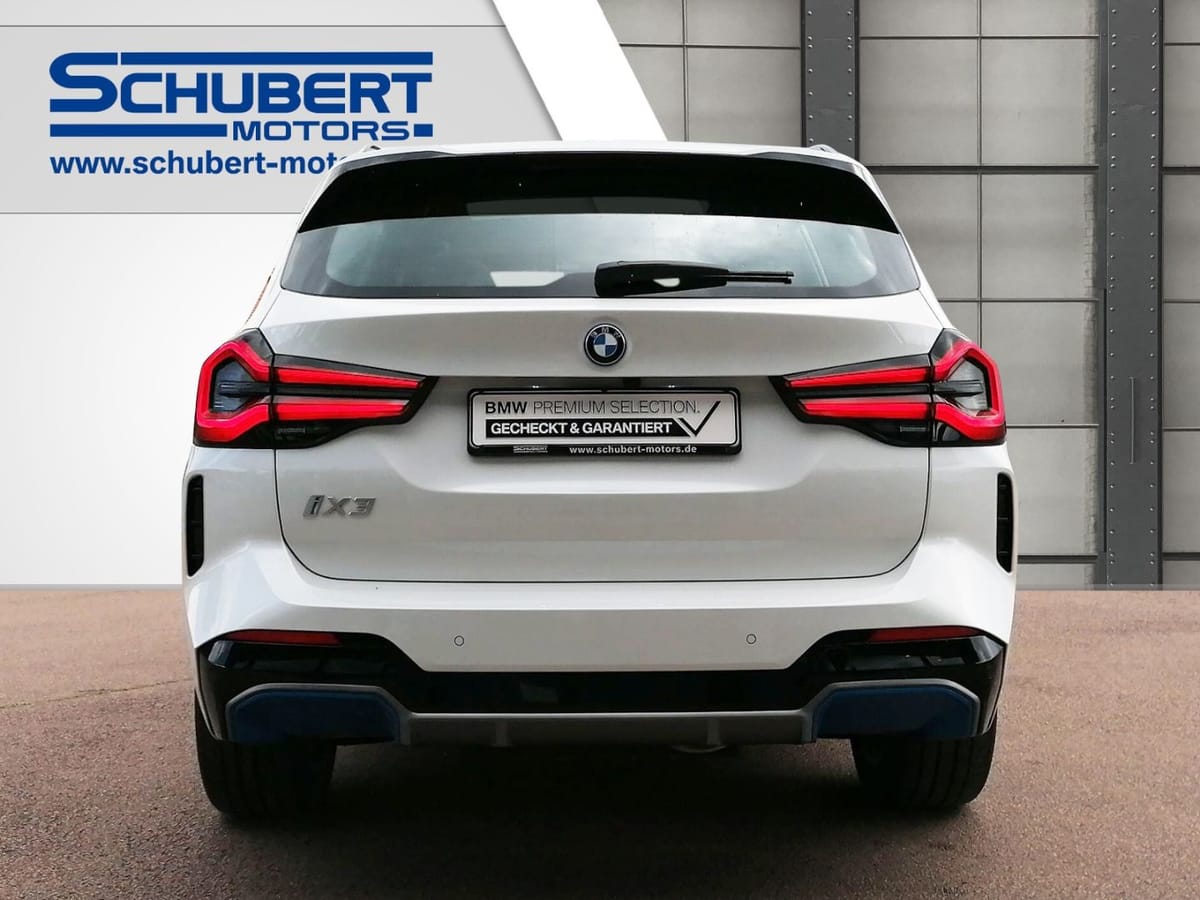 BMW iX3 Inspiring M SPORT AHK Alarm SHZ Park Assiste foto 15