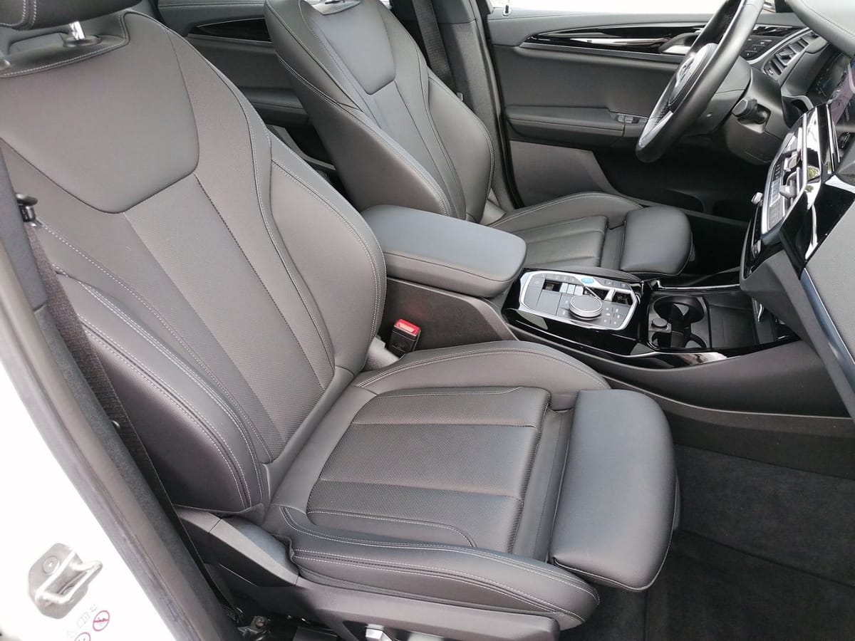BMW iX3 Inspiring M SPORT AHK Alarm SHZ Park Assiste foto 7