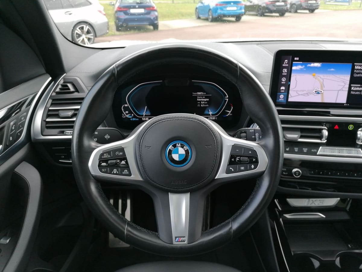 BMW iX3 Inspiring M SPORT AHK Alarm SHZ Park Assiste foto 9