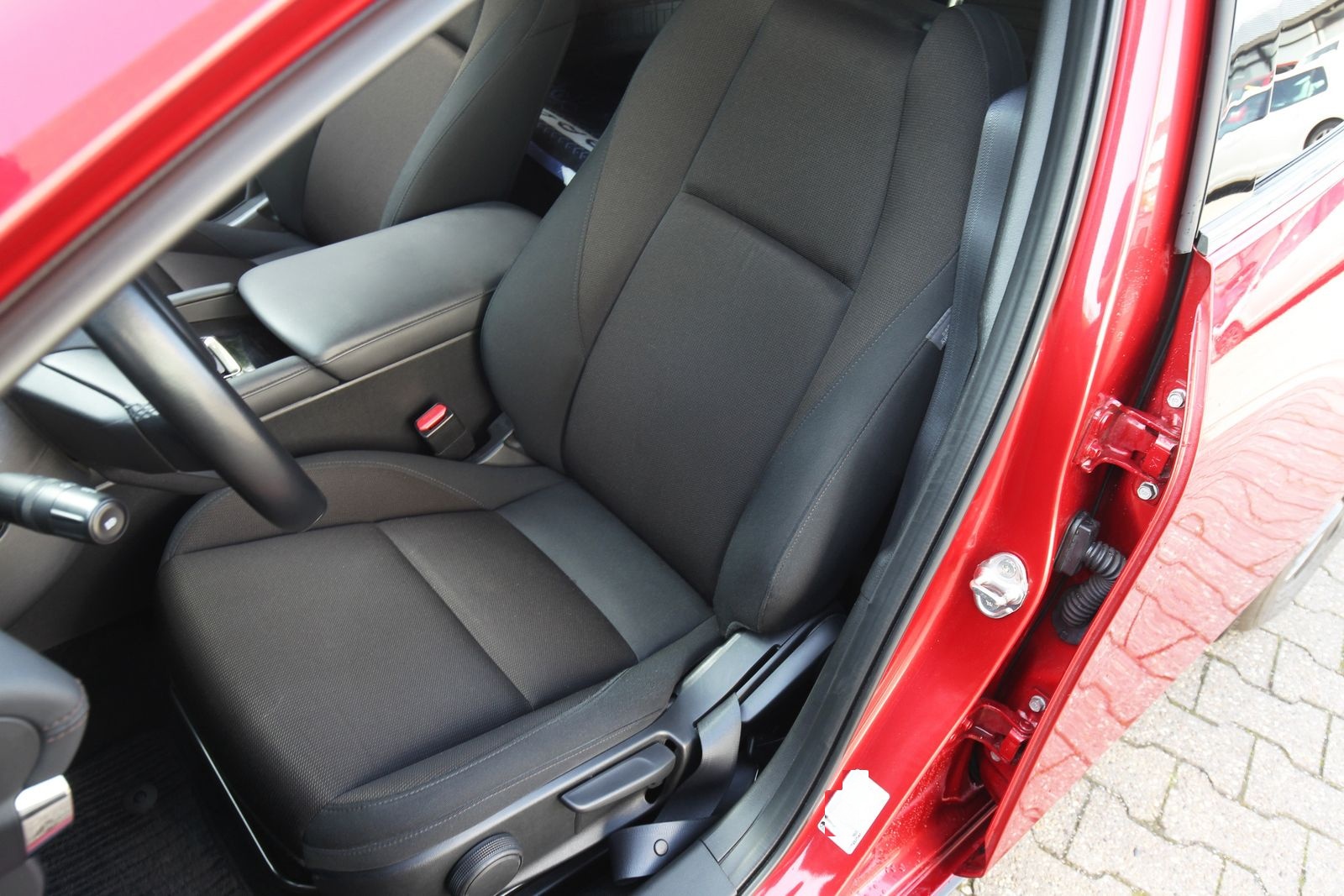 Mazda 3 Selection DESIGN-P/PREMIUM-P/360°/BOSE/AHK/WKR foto 17