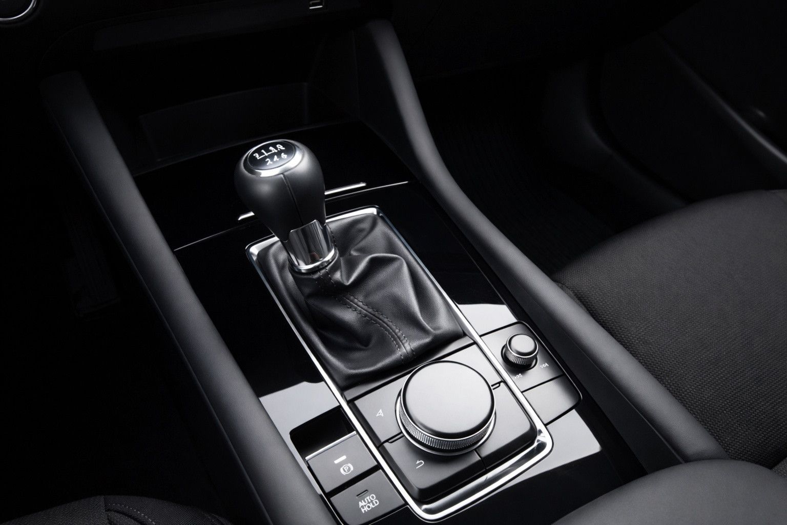 Mazda 3 Selection DESIGN-P/PREMIUM-P/360°/BOSE/AHK/WKR foto 10