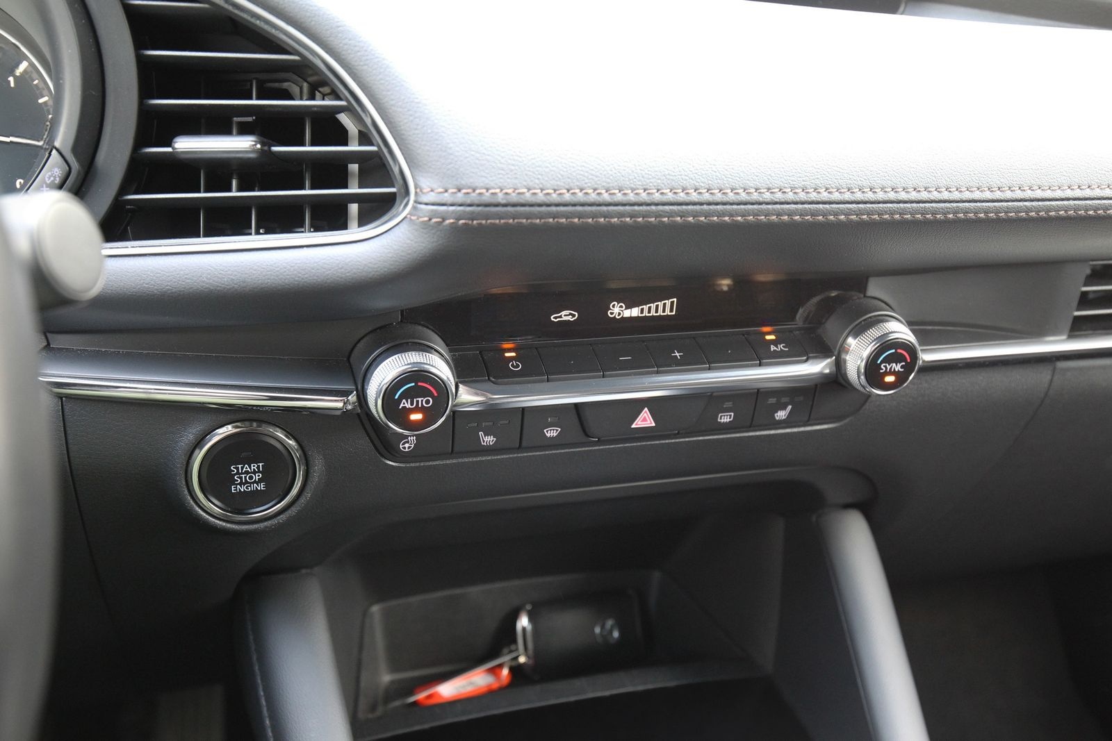 Mazda 3 Selection DESIGN-P/PREMIUM-P/360°/BOSE/A18/WKR foto 10