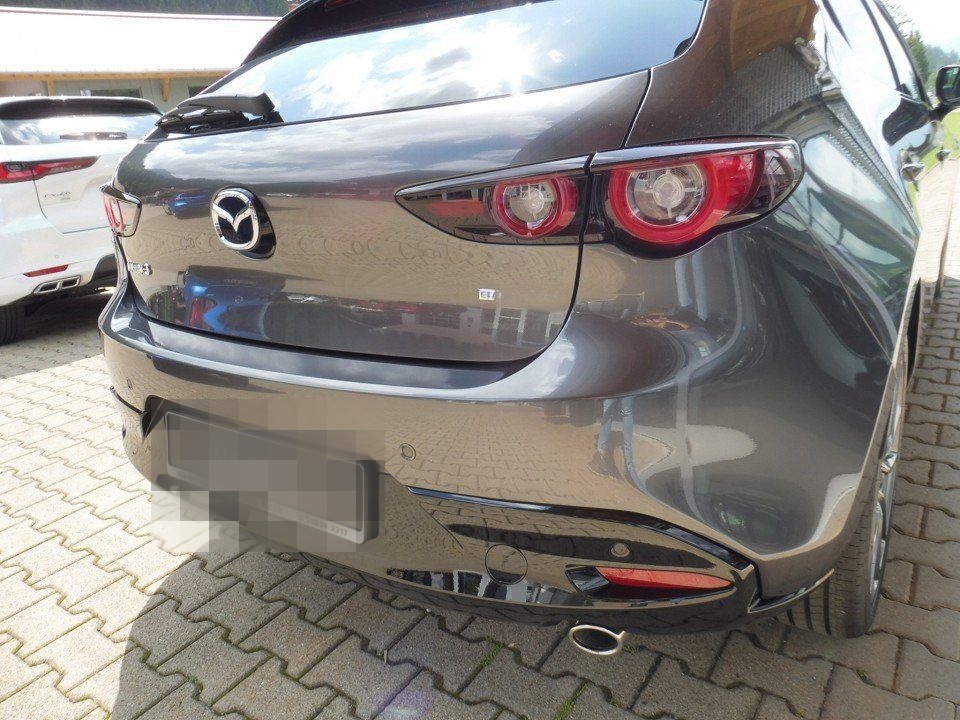 Mazda 3 2.0L e-SKYACTIV G 150ps EXCLUSIVE-LINE foto 6